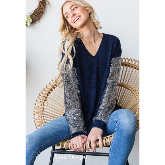 ❤️LAST! V Neck Midnight Blue Super Soft Sequin Sleeve Top! - Picture 11 of 16